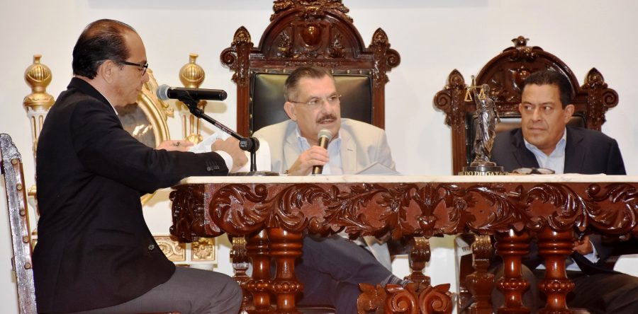 Aprueban conformación de la Comisión Municipal de Entrega-Recepción