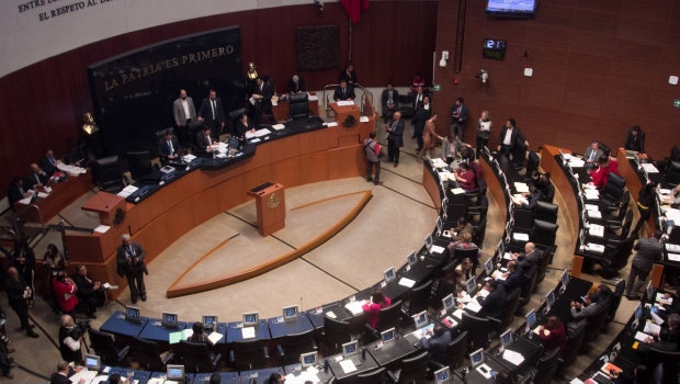 Avala Senado creación de super delegados