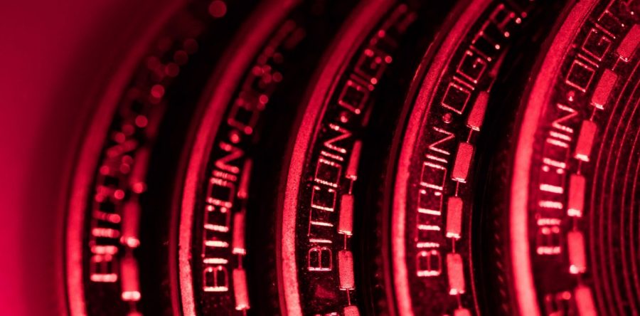 Bitcoin toca mínimo de más de un año, y se acerca al piso de los 5,000 dólares