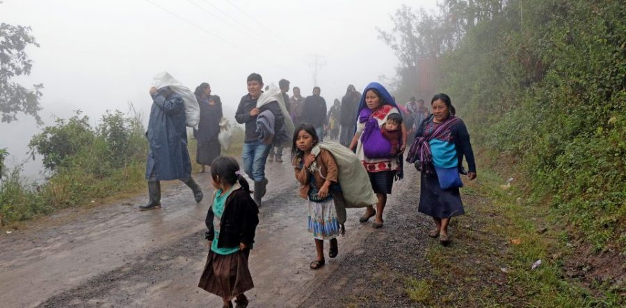 Comuneros desplazados de Chiapas viven con el miedo de ser asesinados o detenidos