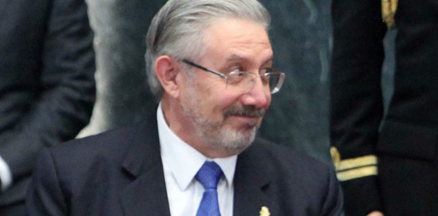 Corte descarta retirar a Medina Mora en controversia Presidencia-Chihuahua