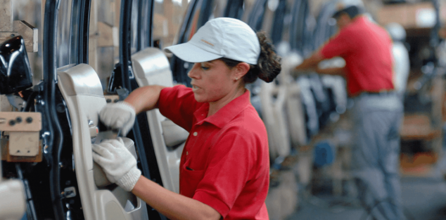 Desocupación nacional retrocede a 3.2 por ciento en octubre