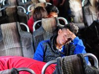 Detiene INM dos autobuses con migrantes en Sonora