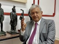 AMLO: cambiar para seguir igual, diferente de la misma continuidad: Carlos Ramírez