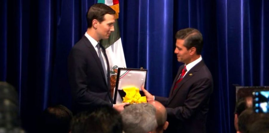 EPN entrega a Jared Kushner la Orden del Águila Azteca