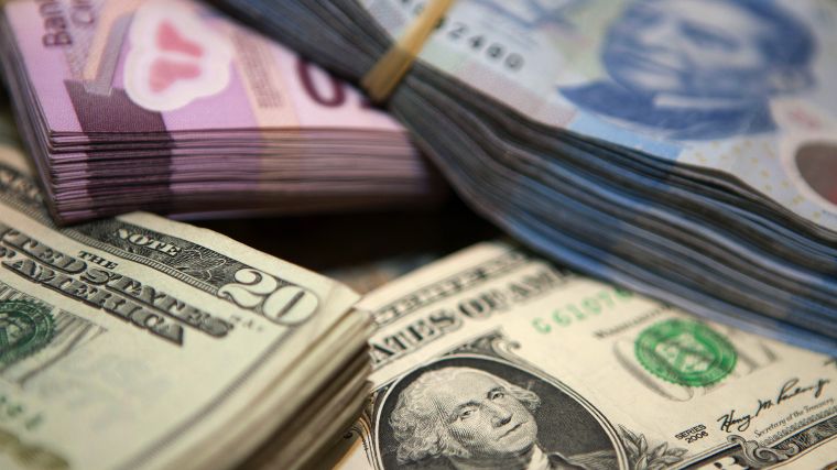 El peso pierde tras ‘descalabro’ de Trump en las elecciones