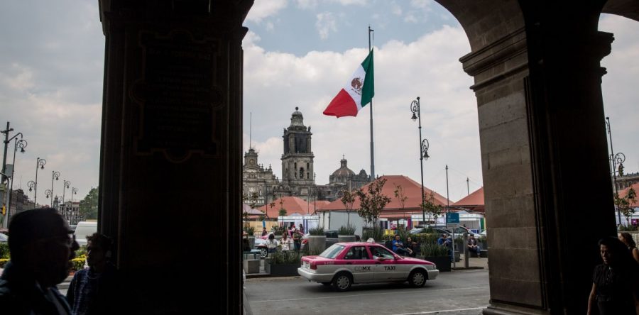 Expertos ven el 2019 con cautela