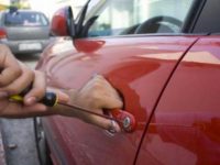 Firman convenio para combatir el robo a vehículos