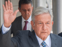 Habrá 900 invitados en toma de posesión de López Obrador