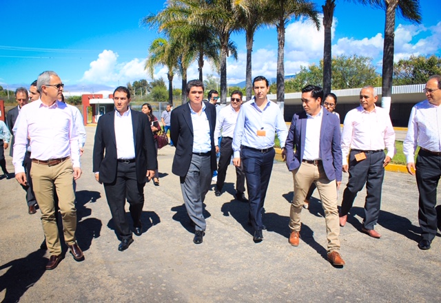 Industria del calzado interesada en invertir en Oaxaca