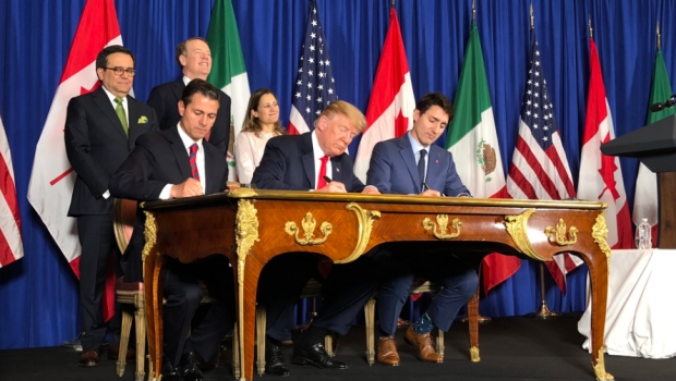 Inicia una nueva era comercial en América del Norte con firma del T-MEC: Peña Nieto