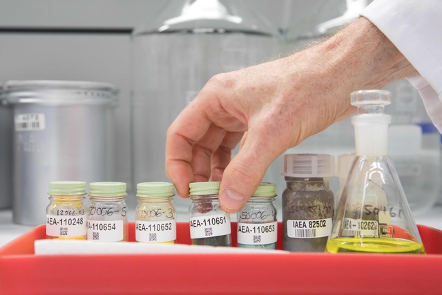 Irán desafiará “guerra económica” de EU