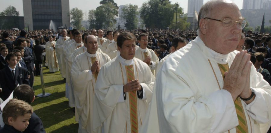 Legionarios de Cristo esquivan petición para resarcir abusos, acusan víctimas de Maciel