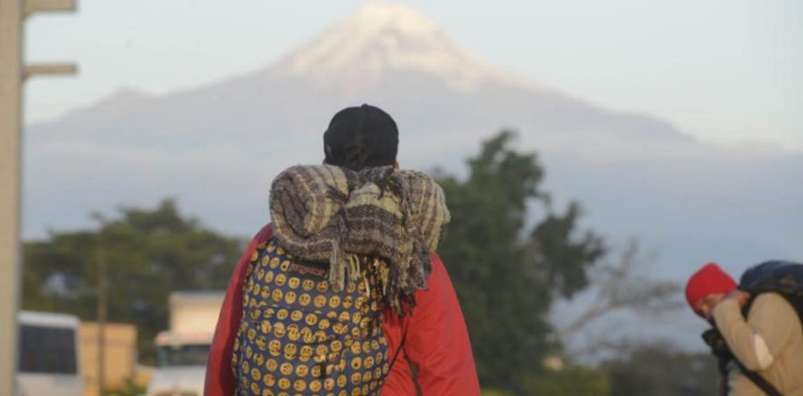 Migrantes en Veracruz parten hacia la Ciudad de México