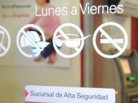 Morena propondrá en el Senado prohibir el cobro de comisiones bancarias