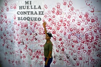 Más de 135 países respaldan a Cuba contra bloqueo de EU