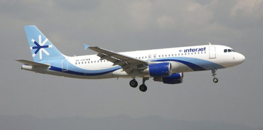 Política de Trump desaceleró tráfico aéreo entre México y EE.UU.