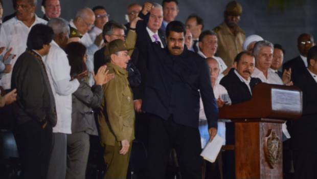 Presidente de Colombia pide acción internacional contra “dictadura” en Venezuela