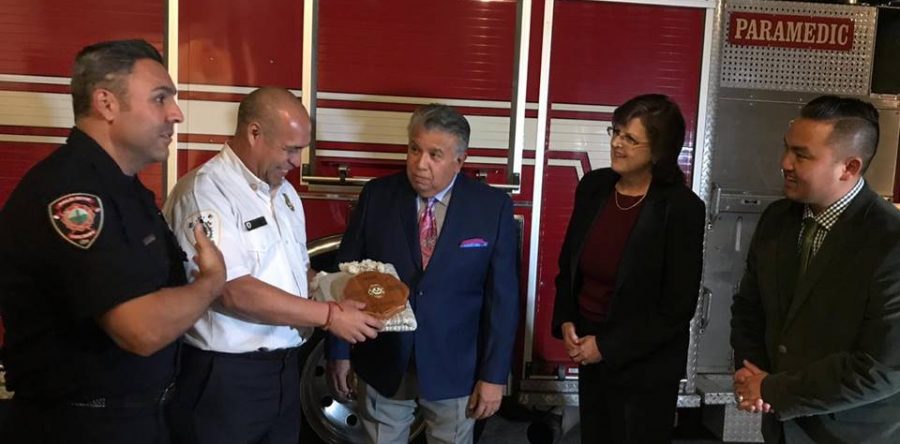 Hermandad con Palo Alto, California, beneficia a Bomberos de Oaxaca con la dotación de un autobomba