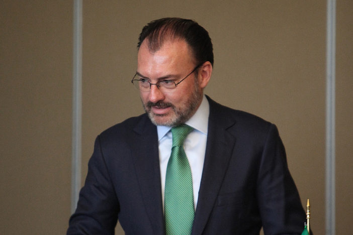 Tras elección en EU, se complica la aprobación del muro: Videgaray