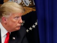 Trump dice no está “nada contento” con Jerome Powell: WP