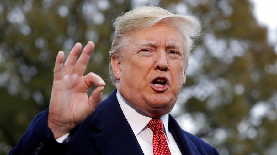 Trump firma decreto para limitar asilo a inmigrantes