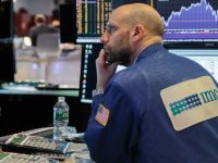 Wall Street profundiza caída por firmas minoristas y tecnológicas