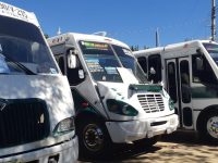 Liberan vecinos de Montoya autobuses de TUSUG,  no permiten brinde el servicio
