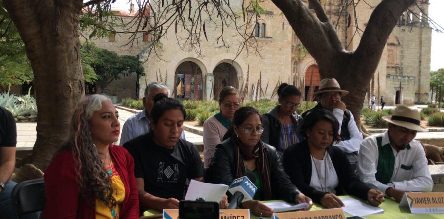 Defensores sociales le piden a AMLO atender la problemática en Oaxaca en cuando a la violación de Derechos Humanos.