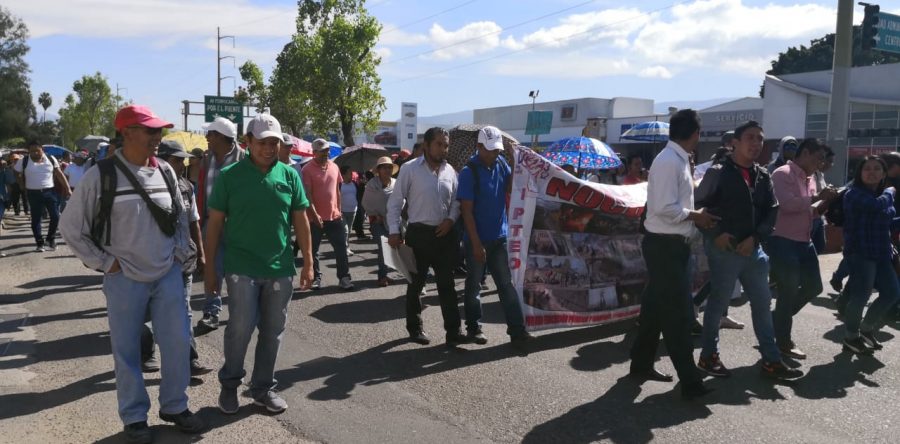 Marchan maestros de la S-22 de secundarias generales