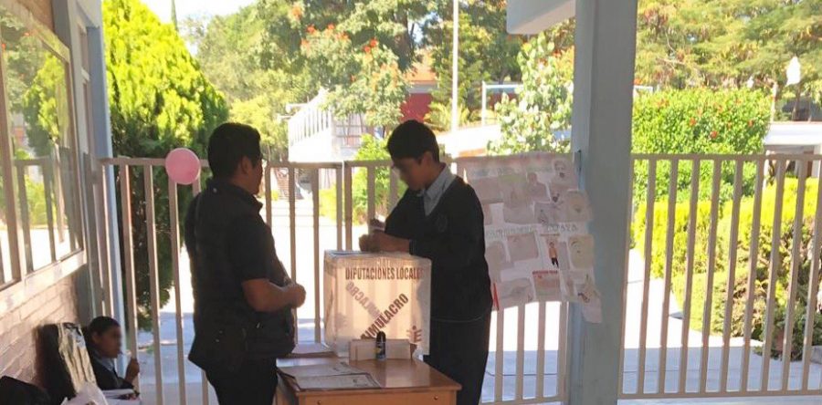 Felicita IEEPO a escolares por su participación en Consulta Infantil y Juvenil 2018