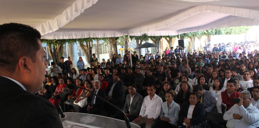 Nuestra Alma Mater está de pie y trabajando por la academia: Rector Bautista