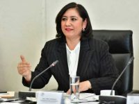 Función Pública pide a empresarios bajar altos salarios