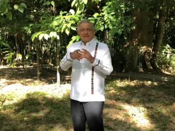 López Obrador ofrece ‘renacimiento’ de México; ‘vamos con todo’