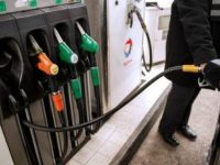 En medio de protestas, Francia posterga ‘gasolinazo’ por 3 meses