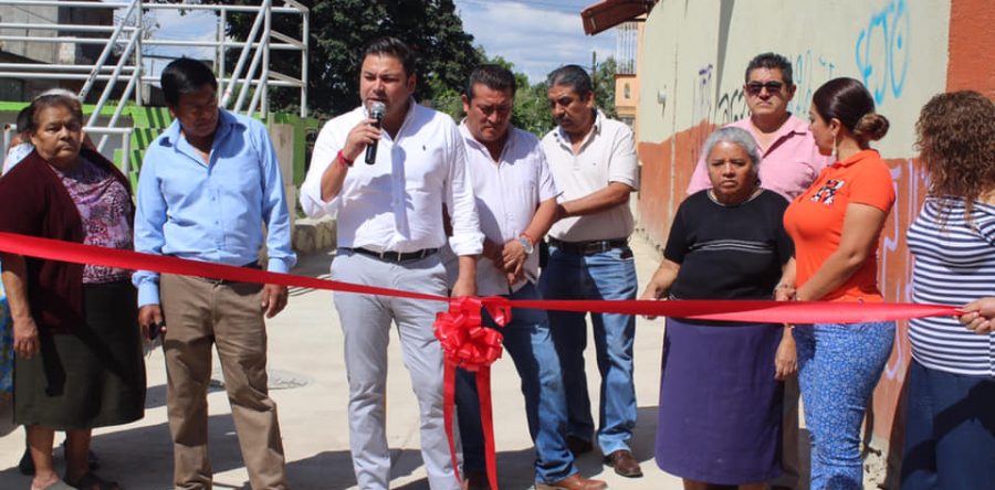 Siguen los beneficios para habitantes de Santa Lucía, ahora inauguró Raúl Cruz el muro de contención en la Carrillo Puerto