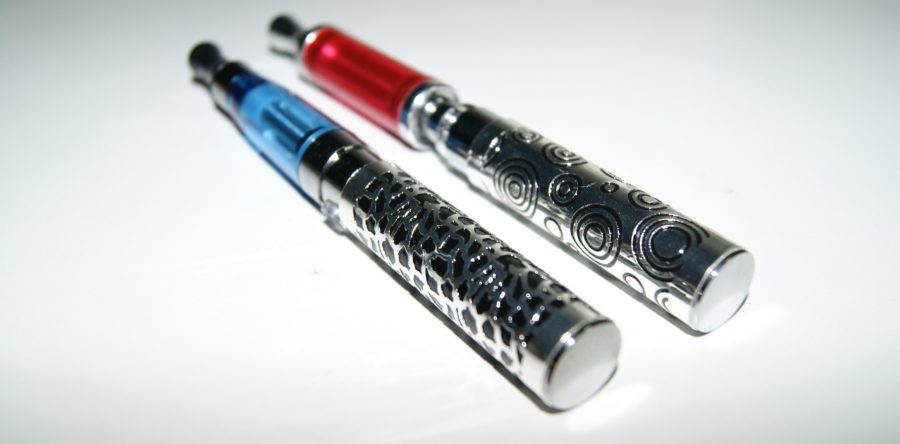 Cigarro electrónico sí genera adicción