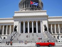 Alista Cuba más austeridad ante caída de ingresos