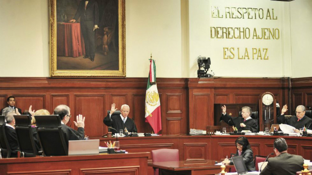 Jueces y magistrados se amparan contra recorte salarial de AMLO