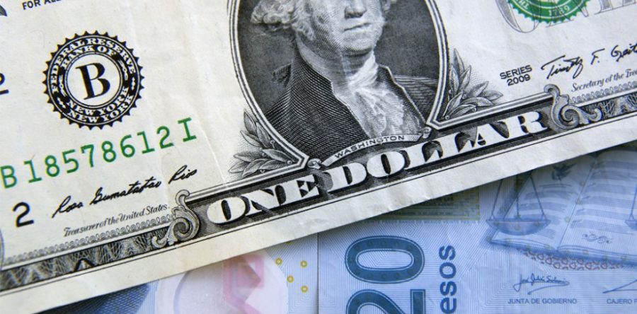 Dólar se vende hasta en 20.59 pesos en casas de cambio