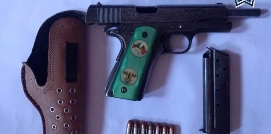 Detiene Policía Estatal a una persona armada en Ejutla