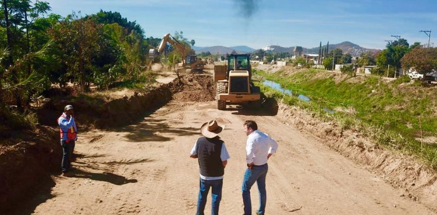 Gobierno de Alejandro Murat y Municipio suman esfuerzos para contar con mayor infraestructura carretera en Santa Lucía del Camino: Raúl Cruz