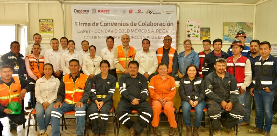 Firma Icapet convenio con empresa minera