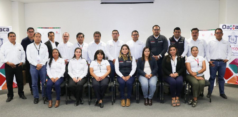 Ofrecerá ICAPET certificación de competencias laborales a defensores públicos del Estado de Oaxaca