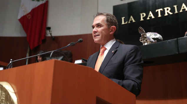 Bajar salarios del Poder Judicial es anticonstitucional: Mancera