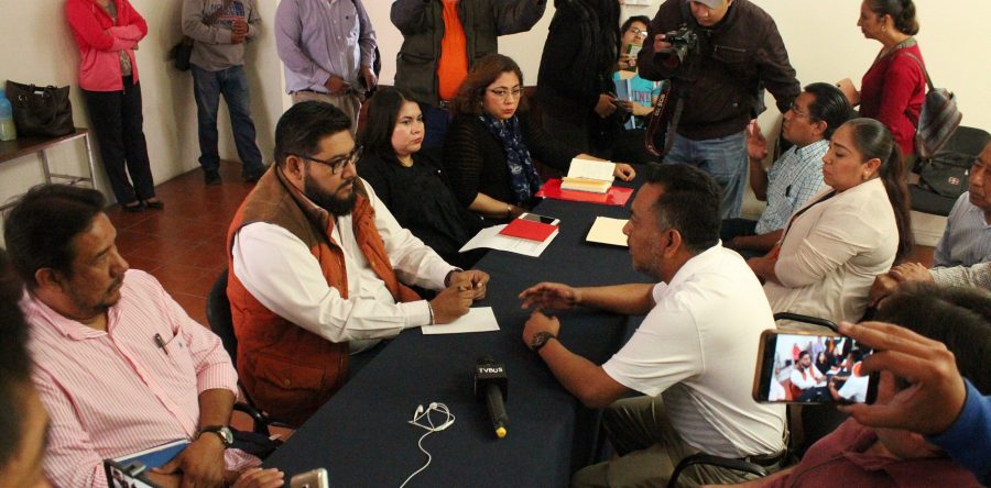 Atiende gobierno municipal a comerciantes del Centro Histórico