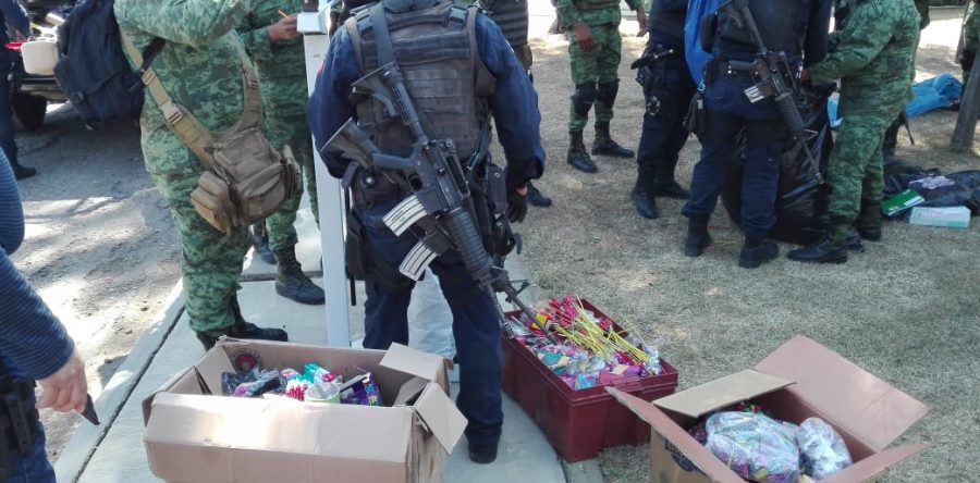Realizan operativo en el mercado de abasto para decomiso de pirotecnia
