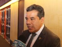 Cumple UABJO en tiempo y forma con pago de aguinaldo a sus trabajadores