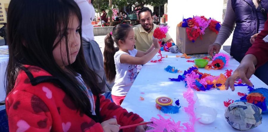 Entregan acervo fotográfico de “Los rostros del ferrocarril de Oaxaca”