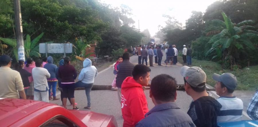 Habitantes de Cerro Marín amenazan con bloquear nuevamente la carretera 175